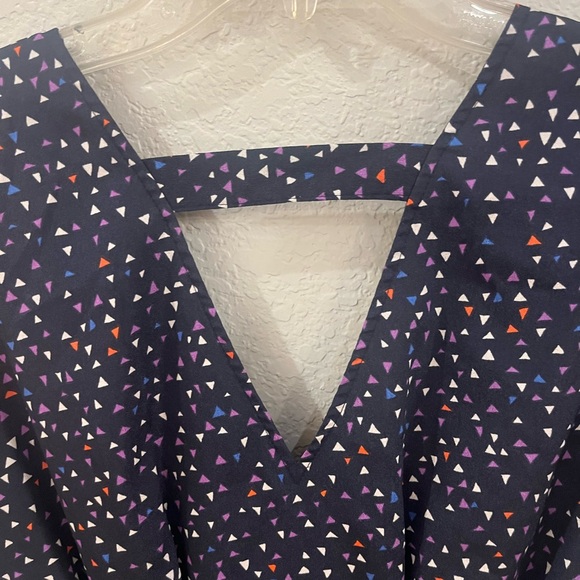 Knee-Length Multicolored Fit and Flare Dress - Picture 3 of 7